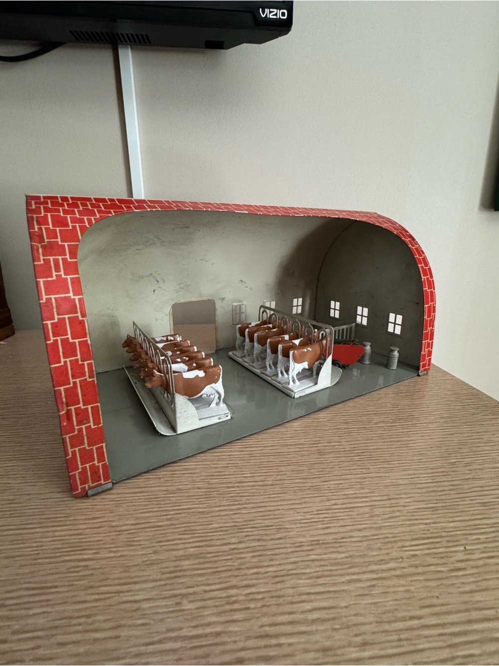 Vintage “Friendly Acres" Red Tin Barn Playset - Picture 6 of 15